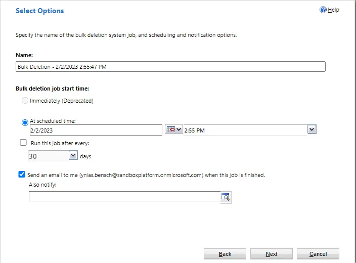 Select Options step: job name, scheduled start time, recurrence and email notification